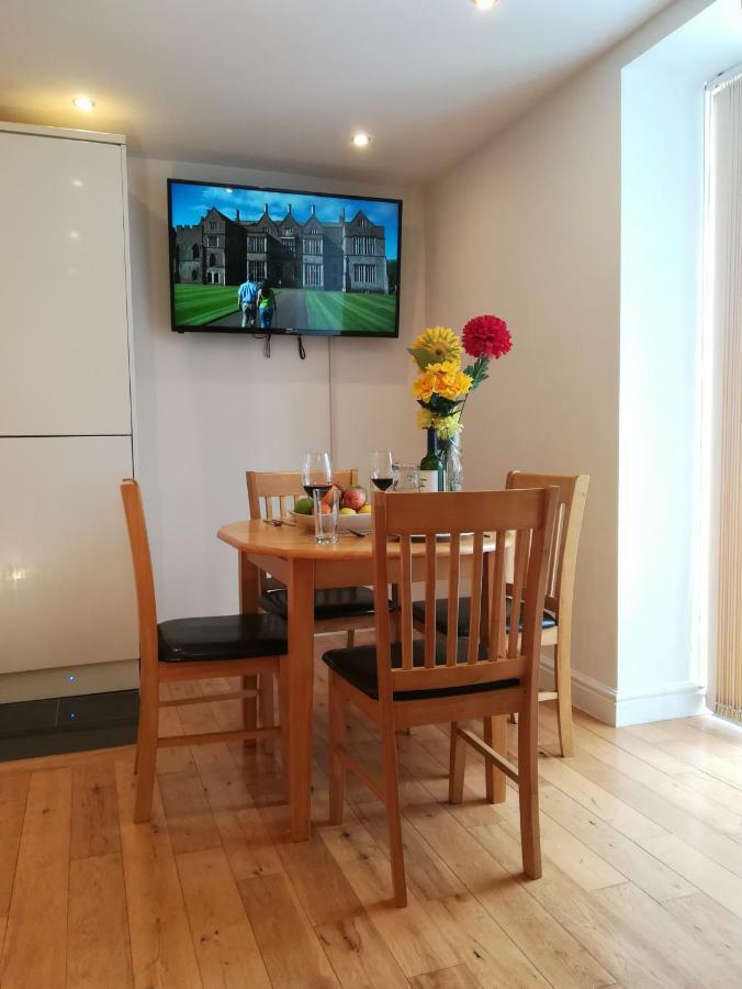 Modern, 1 Bedroom Apartment, Uplands, Swansea Extérieur photo